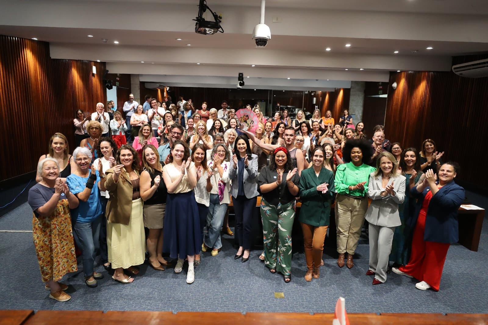 AMT do Paraná promove “Março da Decisão” e incentiva mulheres a ocuparem espaços na política