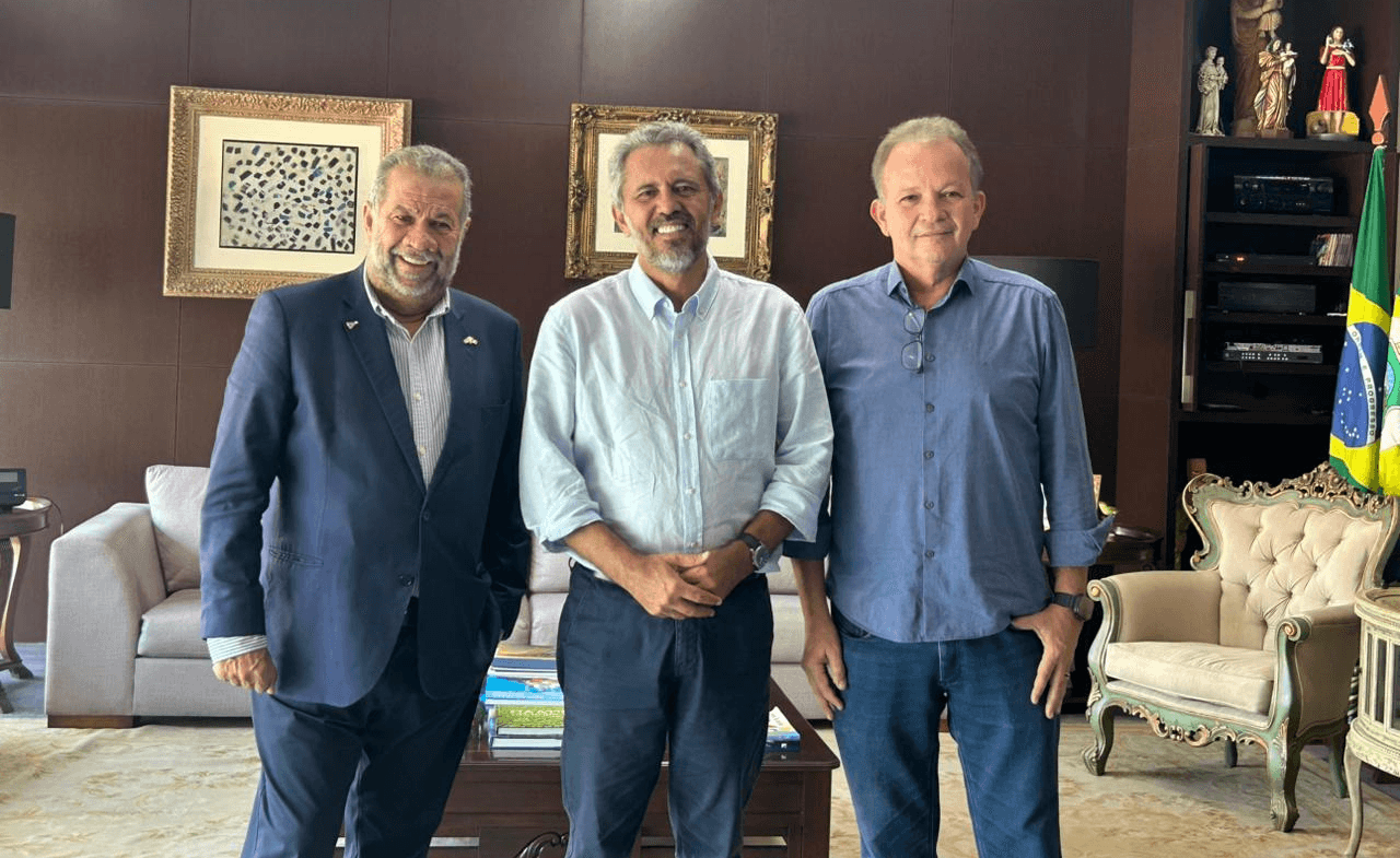 No Ceará, PDT e PT reforçam aliança para reeleger Lula e Elmano de Freitas