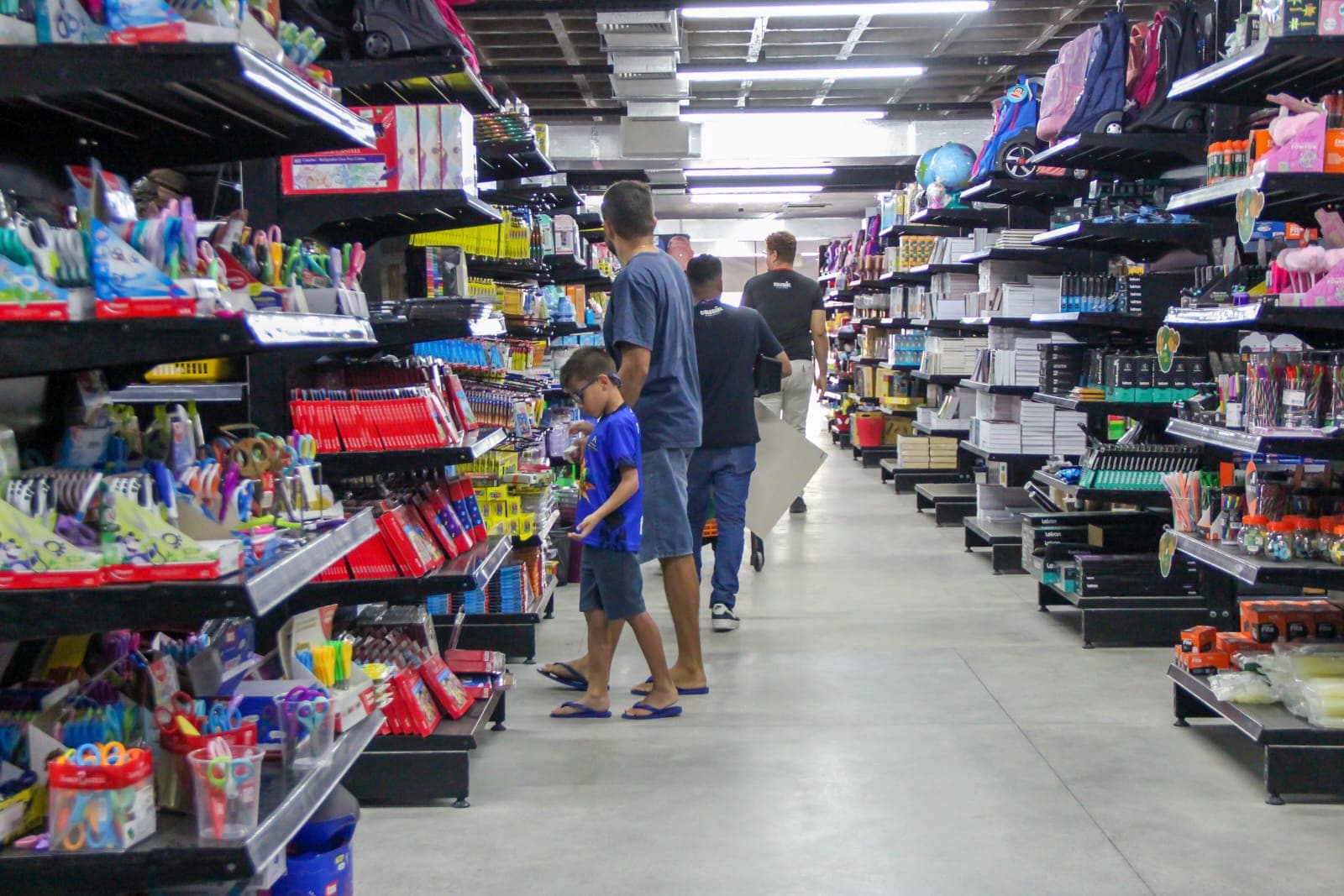 Procon Assembleia orienta sobre limites legais na lista de material escolar