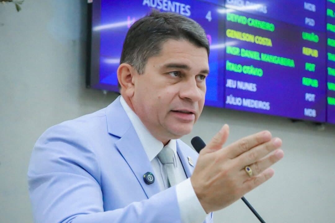 Marcelo Nunes retorna à Câmara após renúncia de suplente