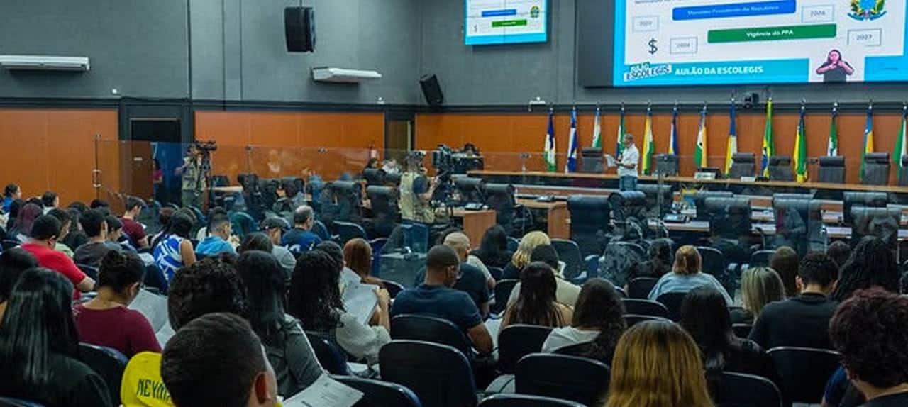 CERTAME ALERR Aulão da Escolegis reúne candidatos às vésperas do concurso da Assembleia Legislativa